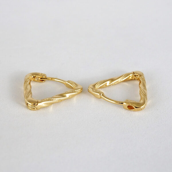 Aretes de Acero Inoxidable Bañados en Oro 14K - EA5126 - Imagen 2