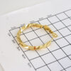 Aretes de Acero Inoxidable Bañados en Oro 14K - EA5493 - Imagen 3