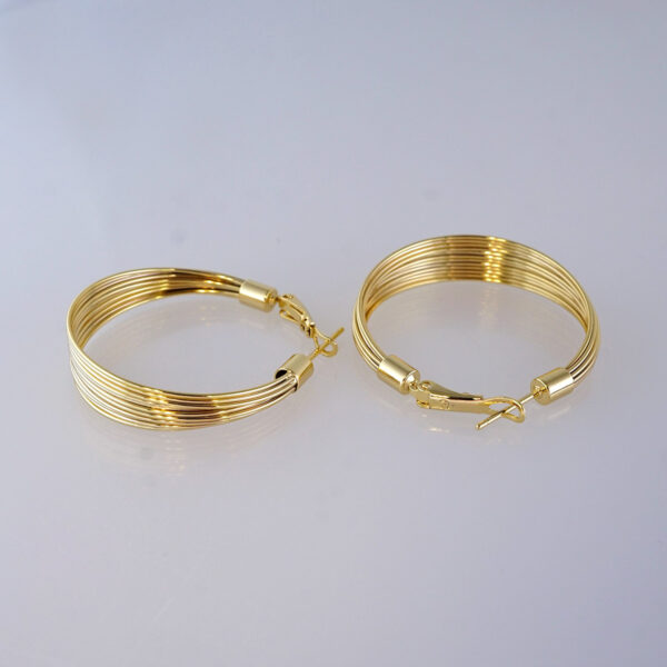 Aretes de Acero Inoxidable Bañados en Oro 14K – EA5865 - Image 2