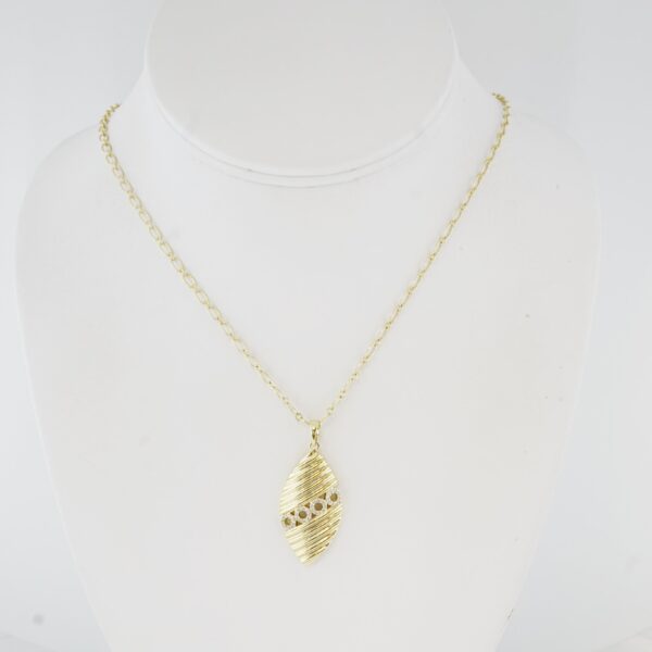 Cadena de Acero Inoxidable Bañada en Oro 14K – CH1349-1