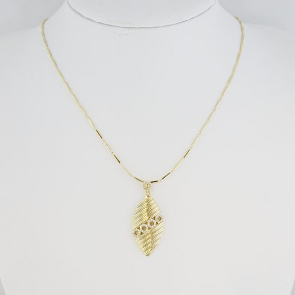 Cadena de Acero Inoxidable Bañada en Oro 14K – CH1329-2