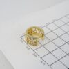 Aretes de Acero Inoxidable Bañados en Oro 14K – EA20261 - Imagen 3