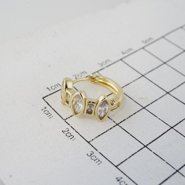 Aretes de Acero Inoxidable Bañados en Oro 14K – EA20461 - Imagen 3
