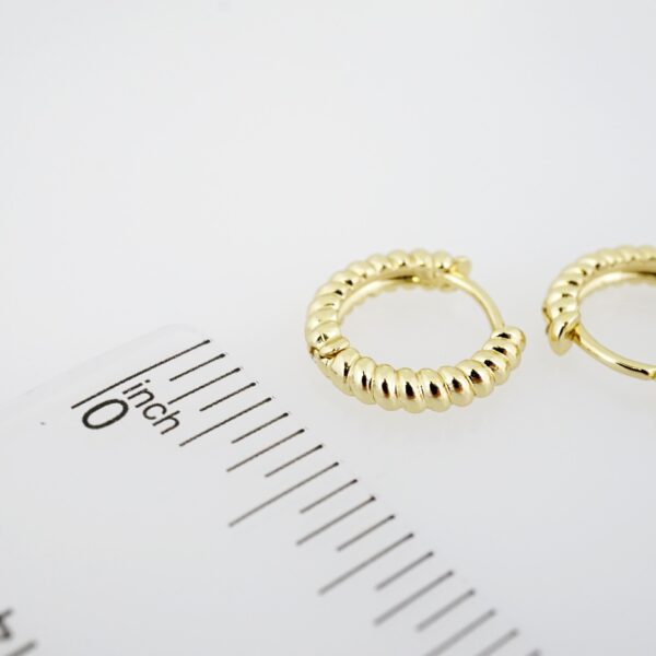Aretes de Acero Inoxidable Bañados en Oro 14K – AL-EA0094.E - Imagen 3