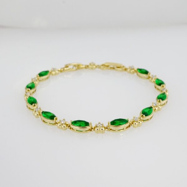 Brazalete de Acero Bañado en Oro 14k - BR043