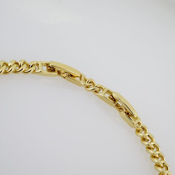 Brazalete de Acero Bañado en Oro 14k - BR023 - Imagen 3