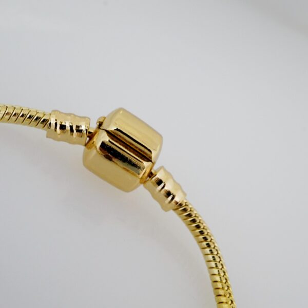 Brazalete de Acero Bañado en Oro 14k - BR020 - Imagen 3