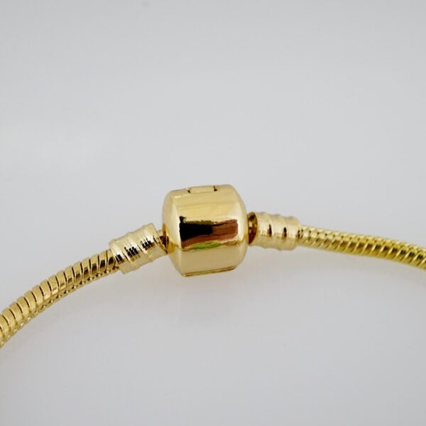 Brazalete de Acero Bañado en Oro 14k - BR019 - Imagen 3