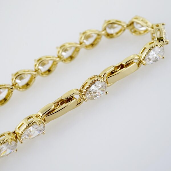 Brazalete de Acero Bañado en Oro 14k - BR057 - Imagen 3