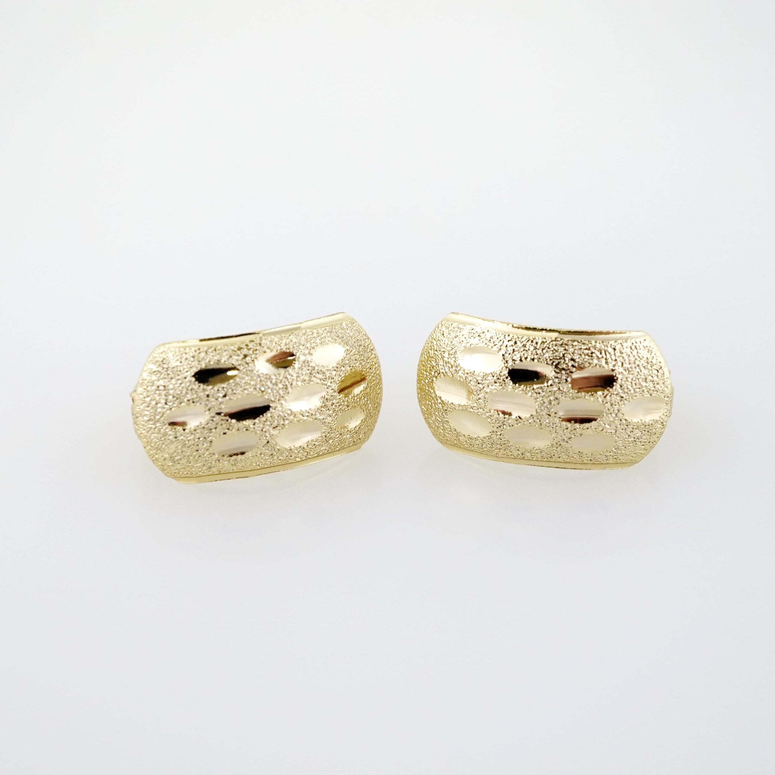 Arete de Acero Bañado en Oro 14k - EA519