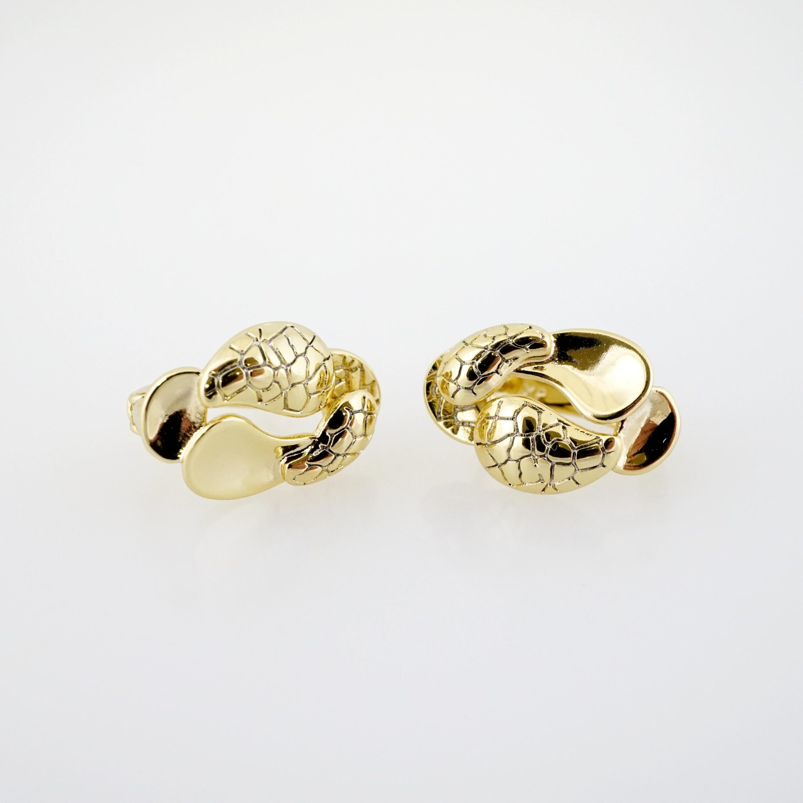 Arete de Acero Bañado en Oro 14k - EA300