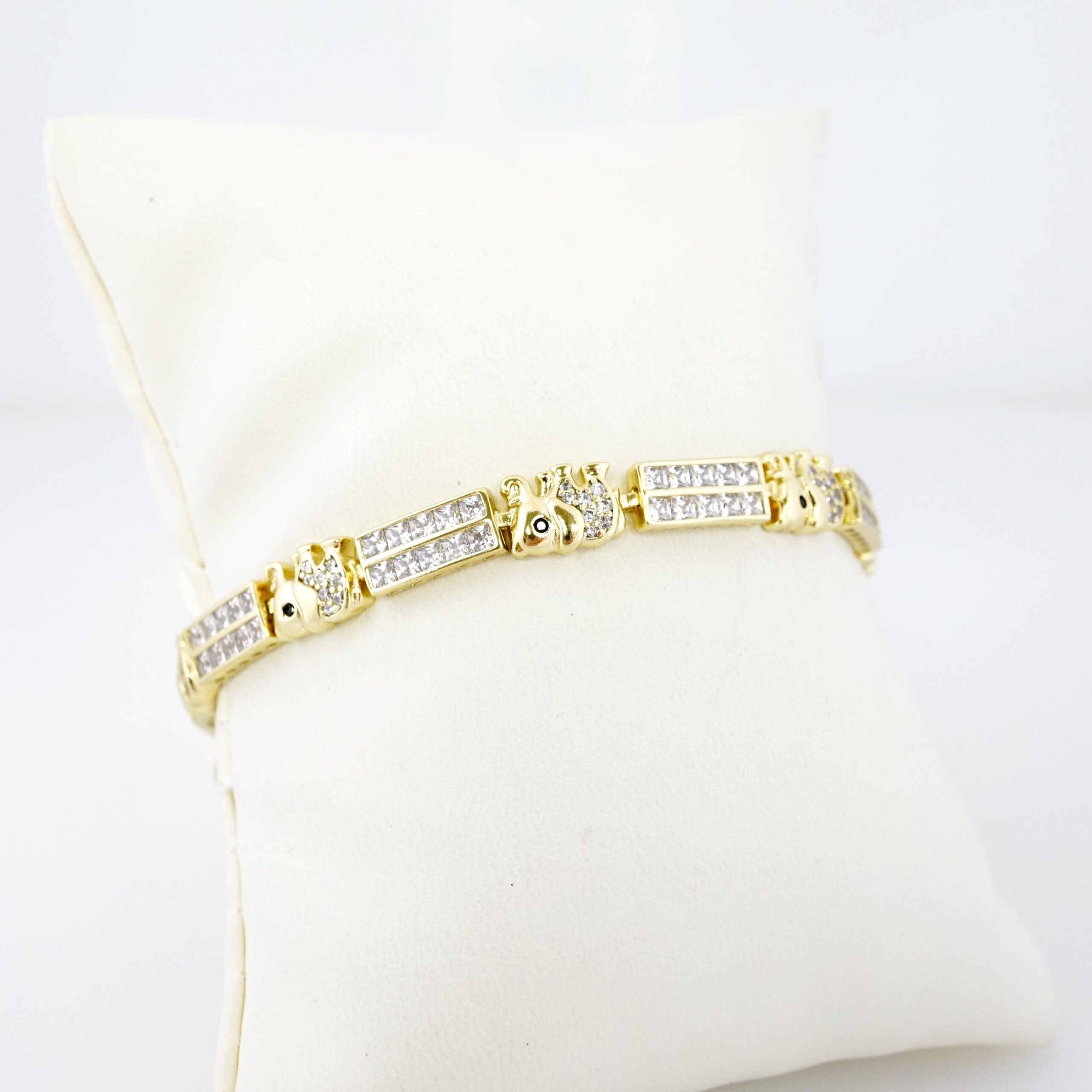 Brazalete de Acero Bañada en Oro 14k - BR0001 - Imagen 2