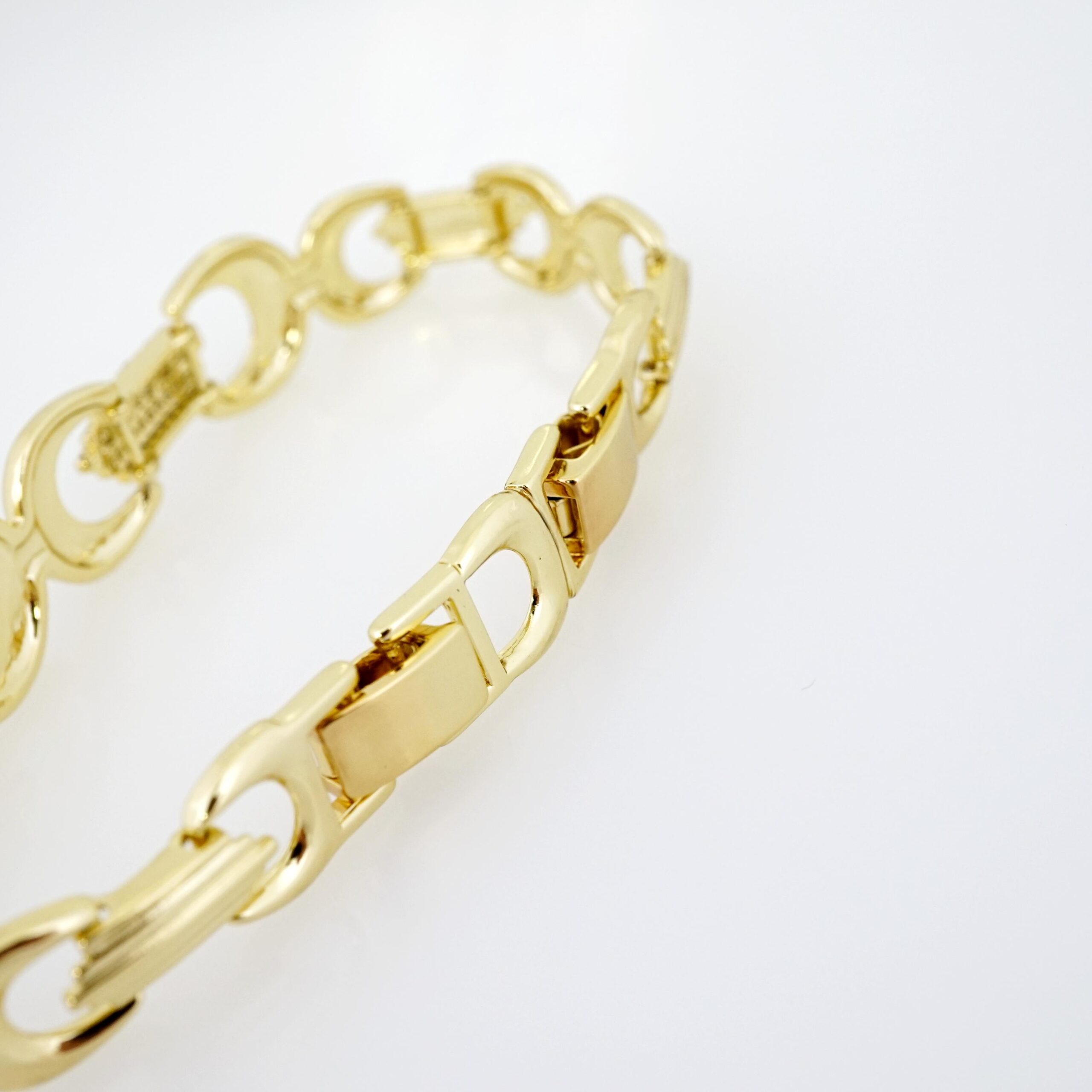 Brazalete de Acero Bañada en Oro 14k - BR0002 - Imagen 3