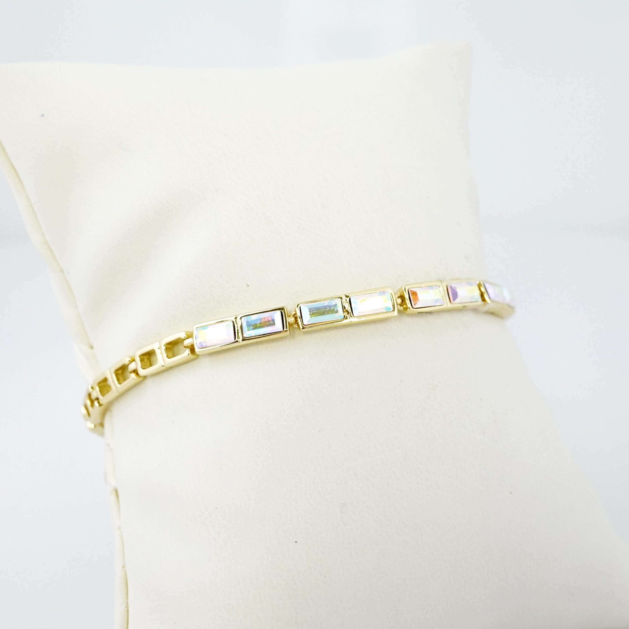 Brazalete de Acero Bañada en Oro 14k - BR0009 - Imagen 2