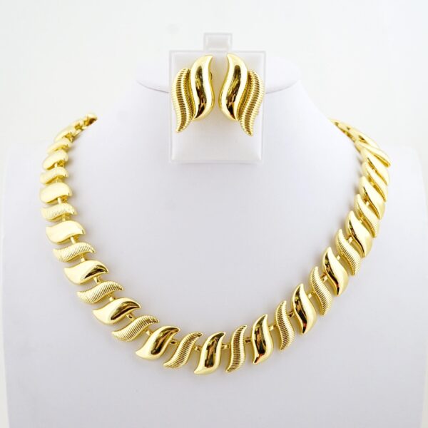 Set de Acero Inoxidable Bañado en Oro 14k - SET093