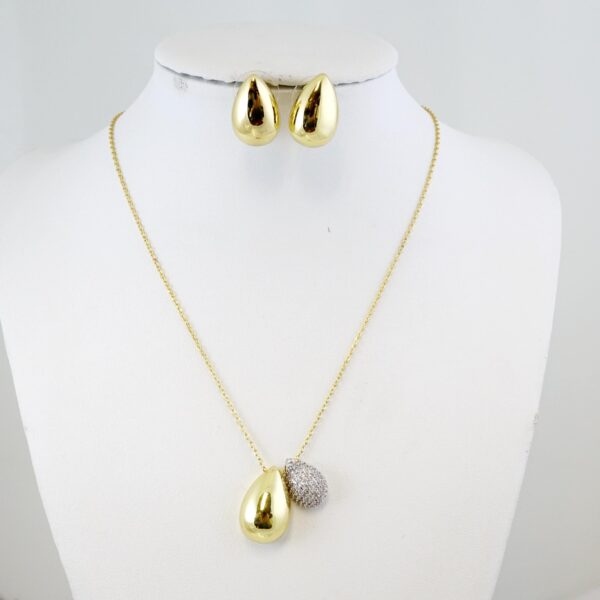 Set de Acero Inoxidable Bañado en Oro 14k - SET122