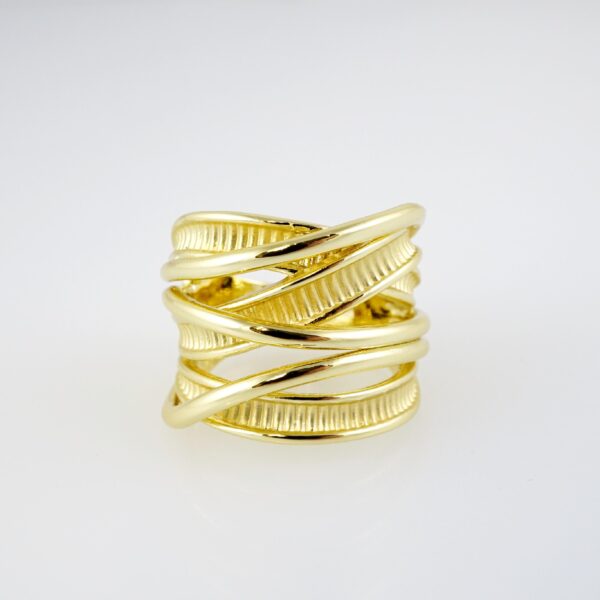 Anillo de Acero Inoxidable Bañado en Oro 14k - RG0072