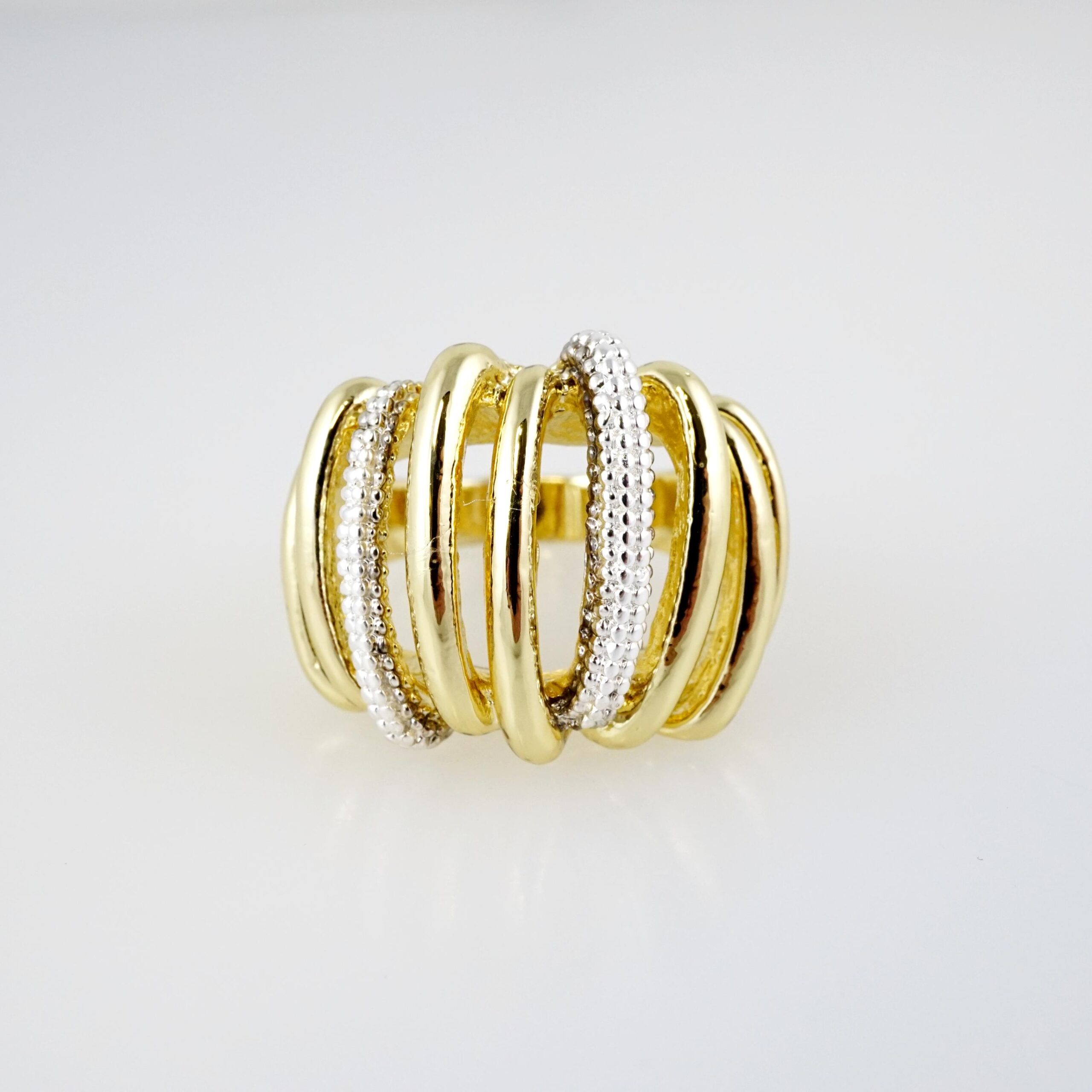 Anillo de Acero Inoxidable Bañado en Oro 14k - RG0064