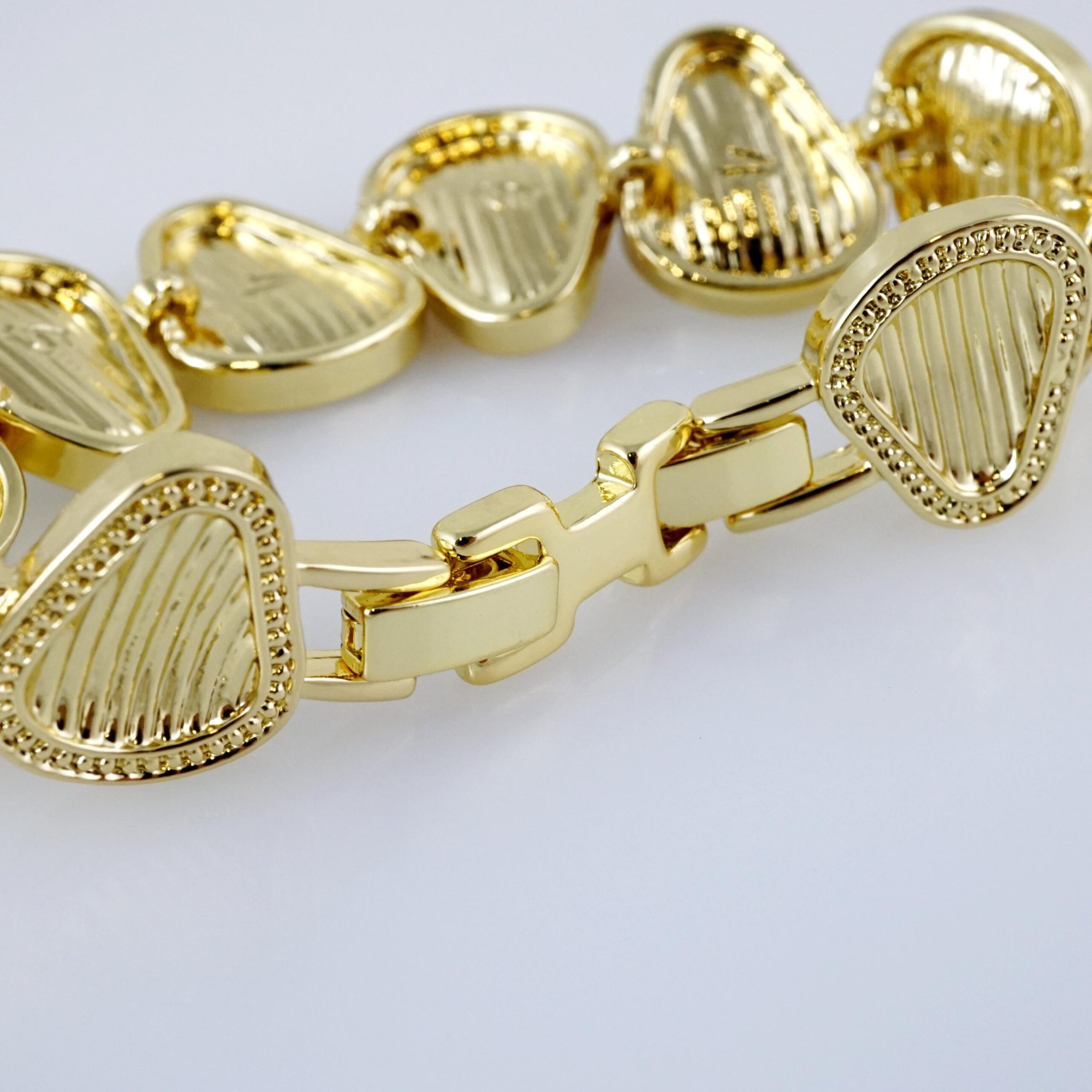 Brazalete de Acero Bañado en Oro 14k - BR0104 - Imagen 3