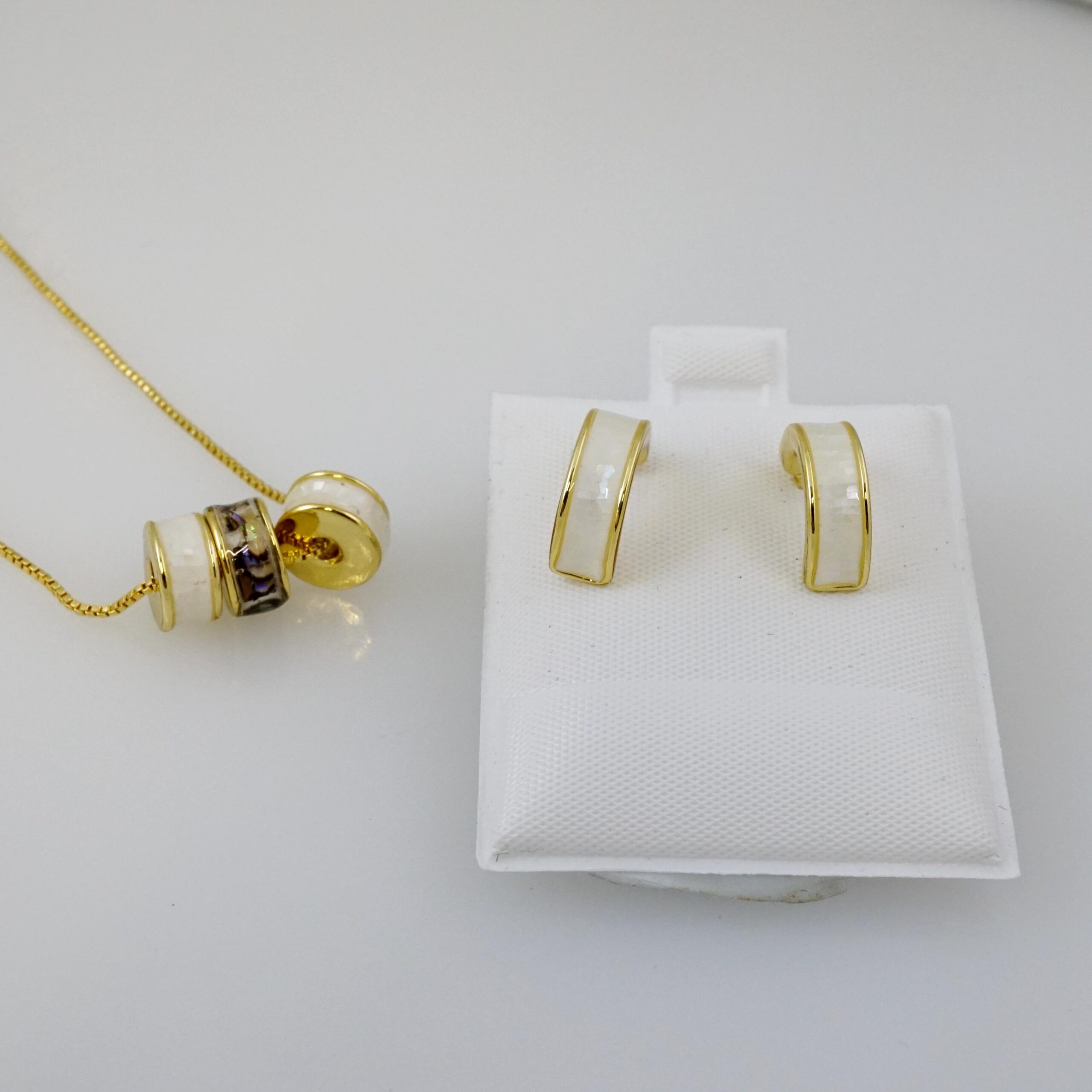 Set de Acero Inoxidable Bañado en Oro 14k - SET120 - Imagen 3