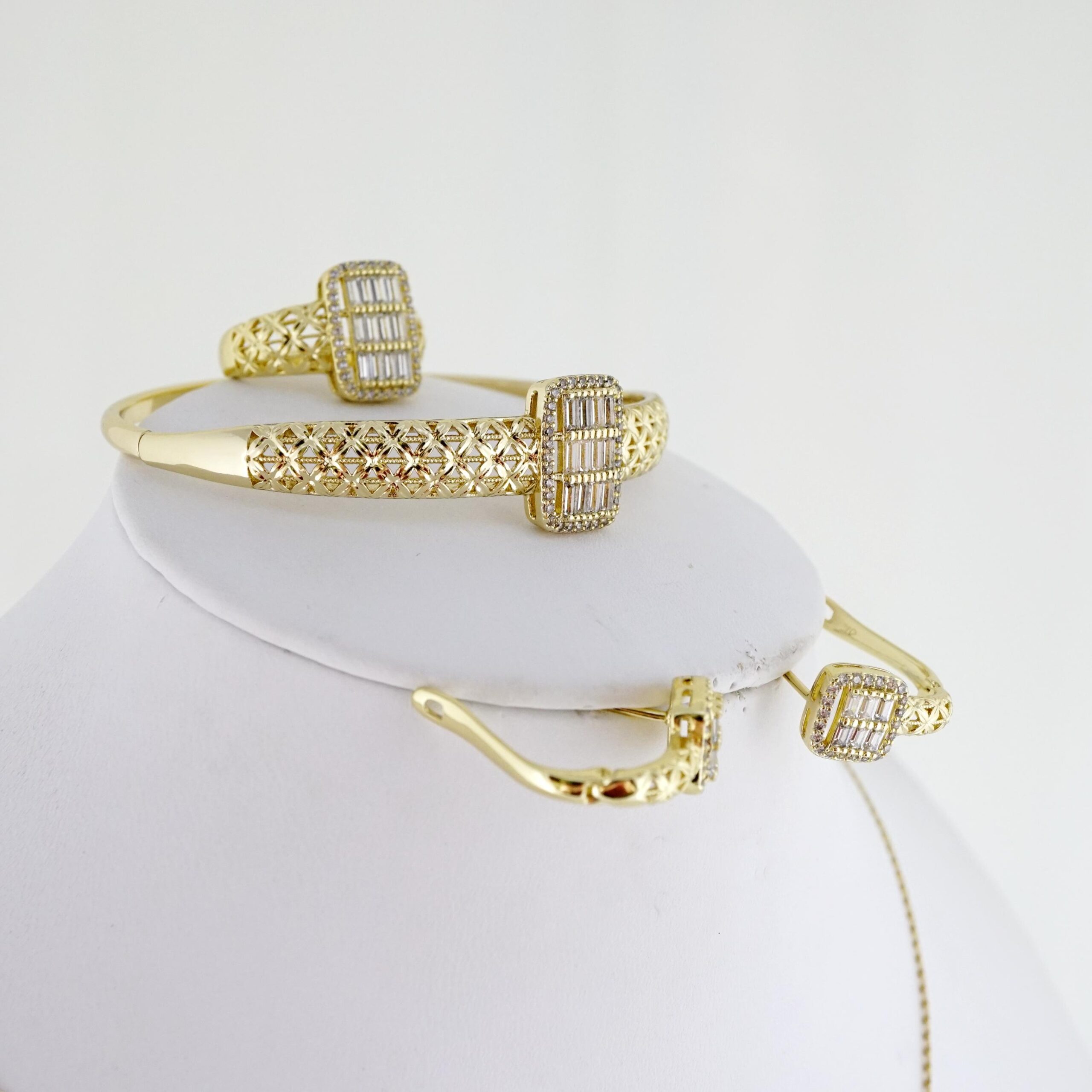 Set de Acero Inoxidable Bañado en Oro 14k - SET051 - Imagen 3