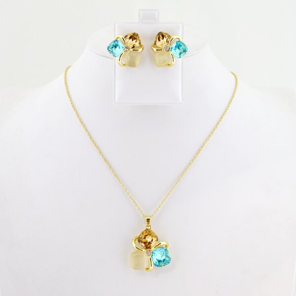 Set de Acero Inoxidable Bañado en Oro 14k - SET135