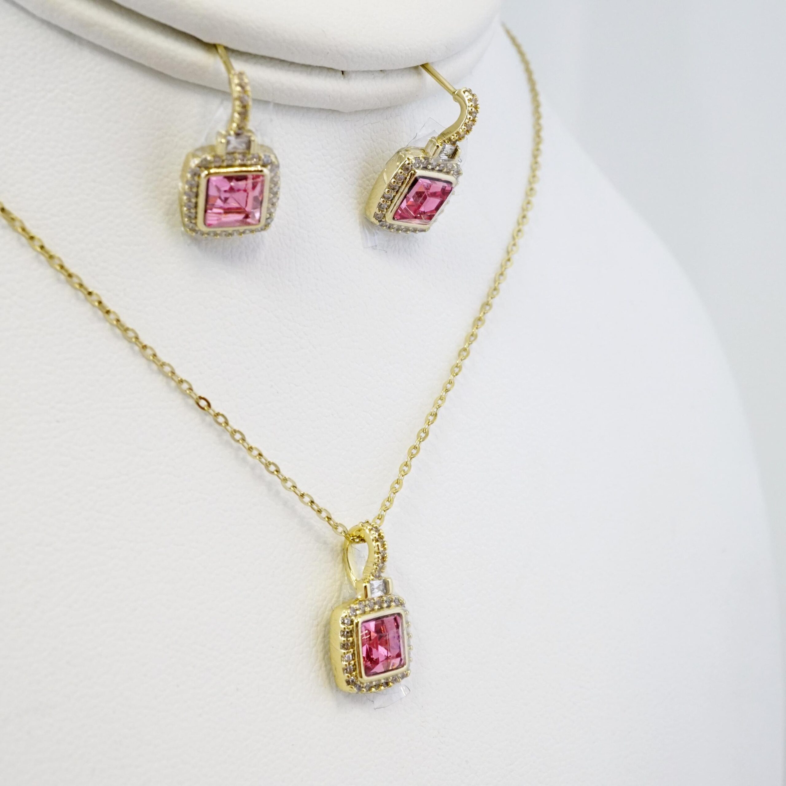 Set de Acero Inoxidable Bañado en Oro 14k - SET053-1 - Imagen 2