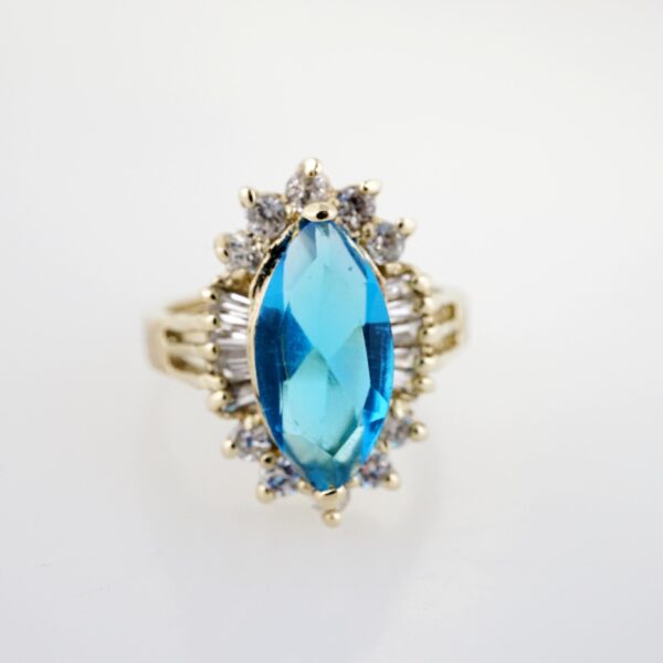 Anillo de Acero Inoxidable Bañado en Oro 14k - RG0081