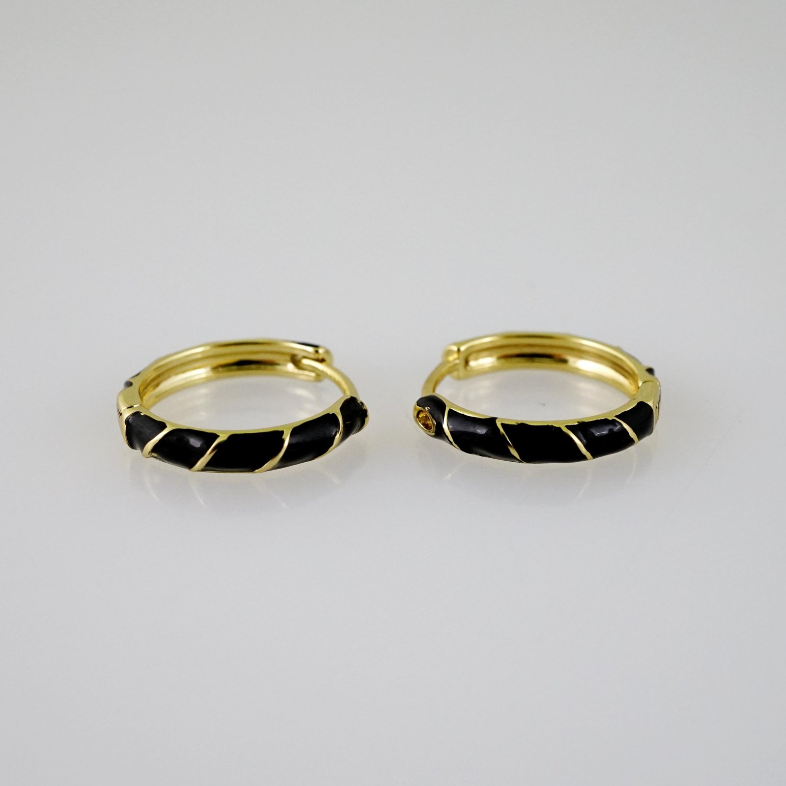 E2628 Earrings - Aretes - Plain - 14K Real Color