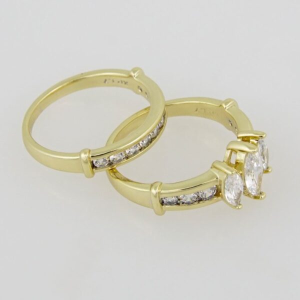 Woman Ring/ Anillos Damas/  14K Real Color///  Zircon Stone///  WEDDING RING//// R002E