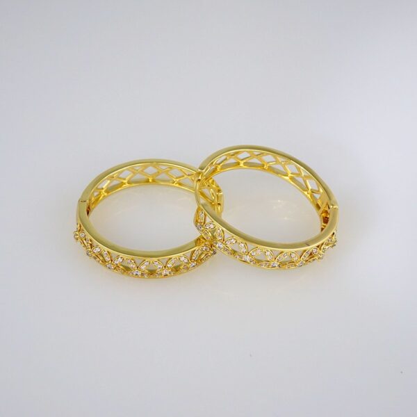 Earrings Woman/ Aretes Dama/  Zircon Stone/  14k Real Color// E295