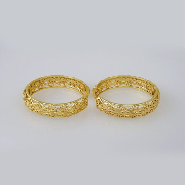 Women Earrings/ Aretes Dama/  Plain/  14k Real Color// E716