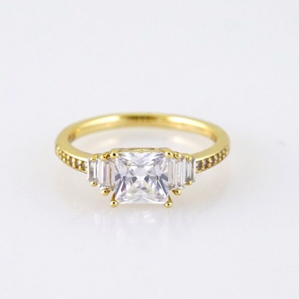 R654 RING - ANILLO - Zircon Stone - 14K Real Color